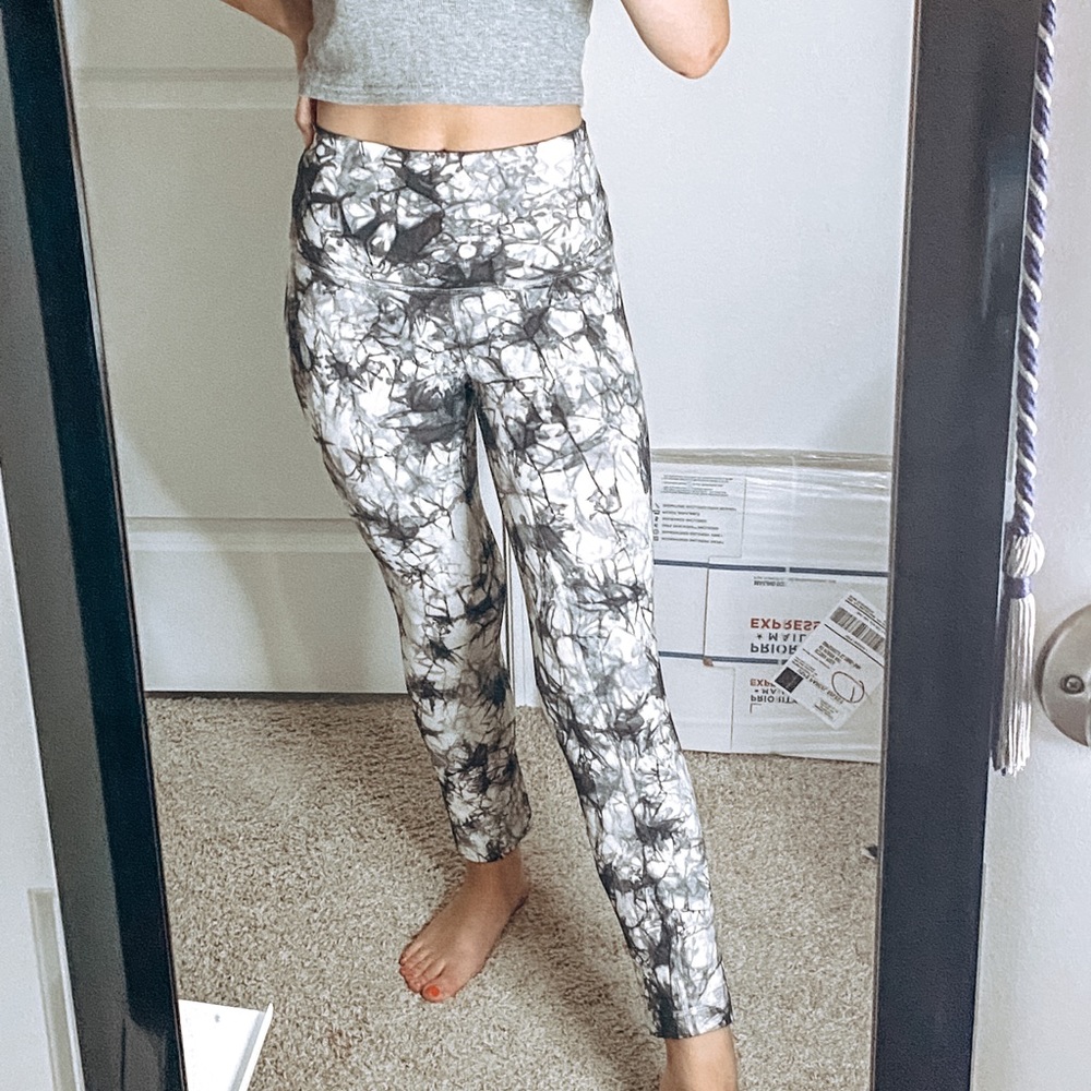Lululemon leggings